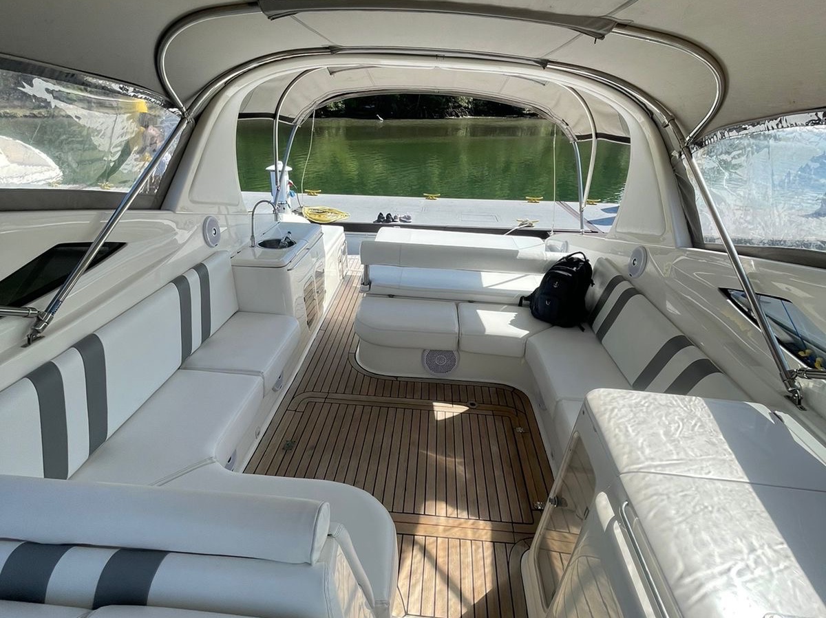 Real Top 41 gallery image 2