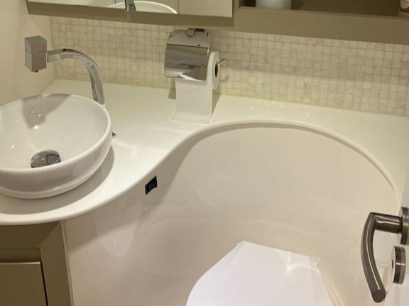 Triton Yacht 54 B gallery image 14