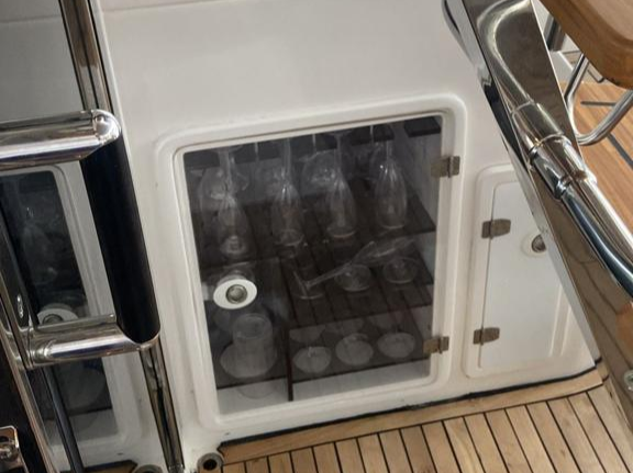 Triton Yacht 54 B gallery image 16