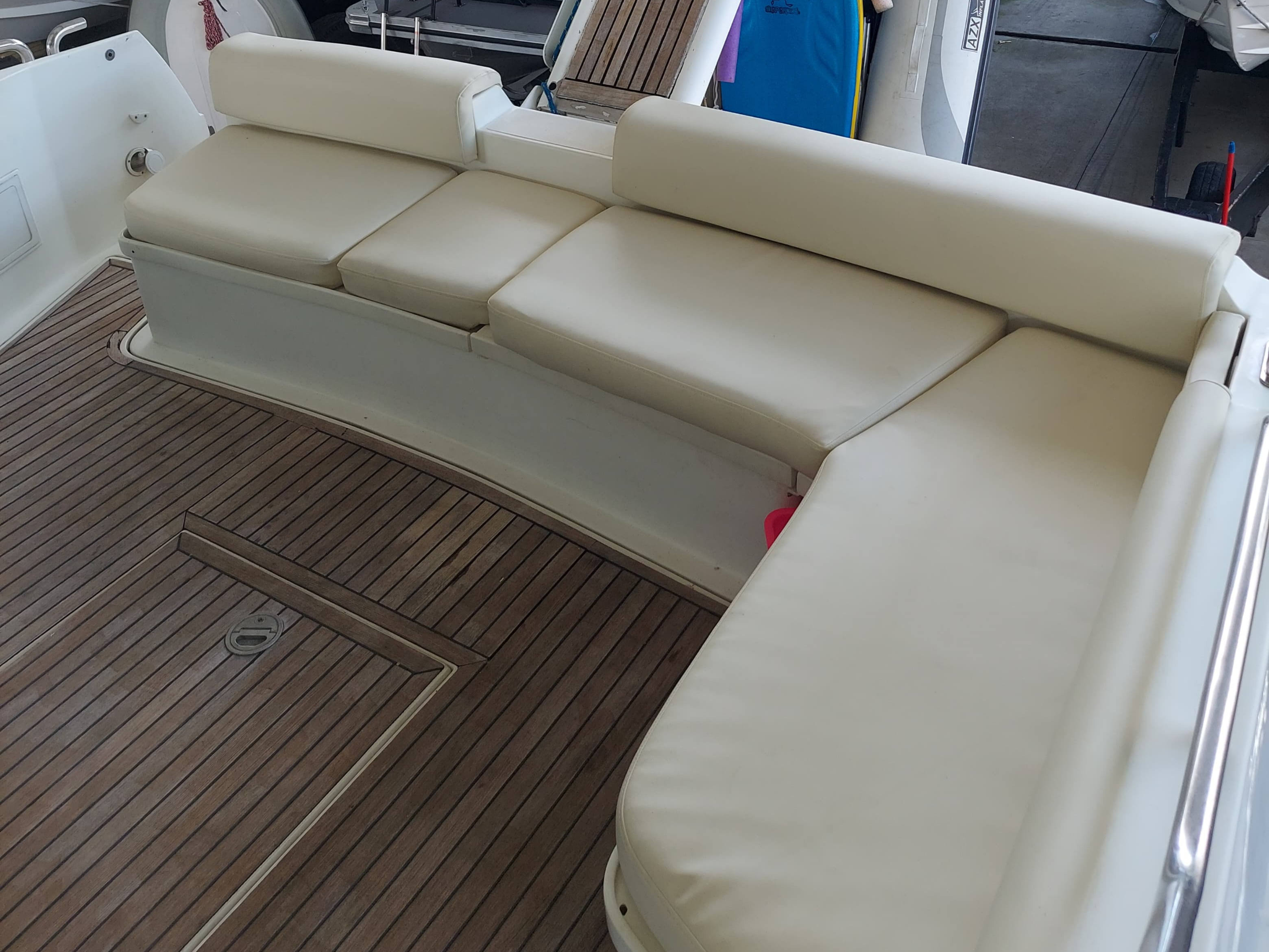 Spirit Ferretti 43 gallery image 3