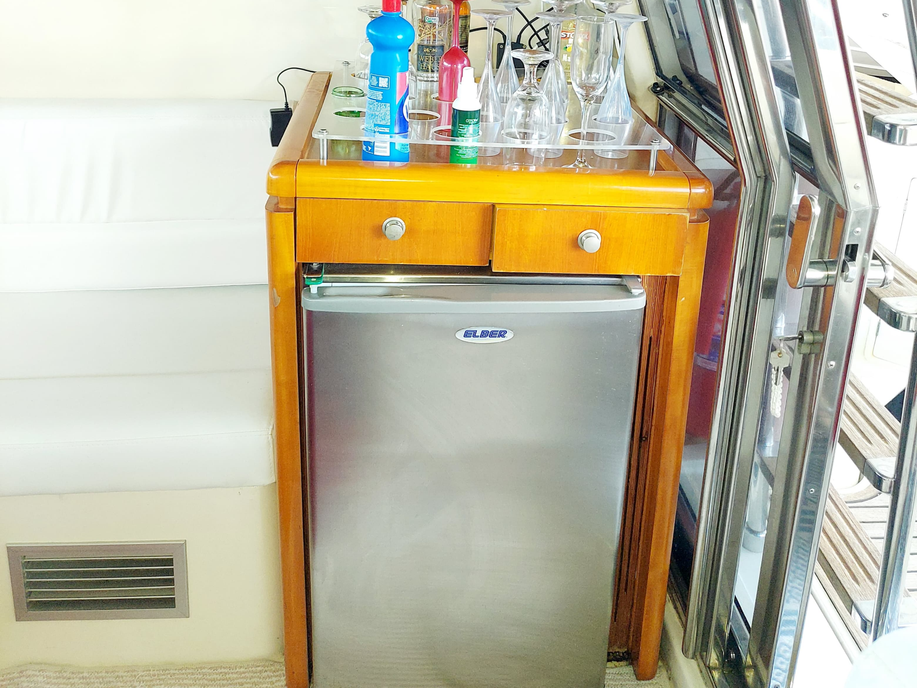 Spirit Ferretti 43 gallery image 8