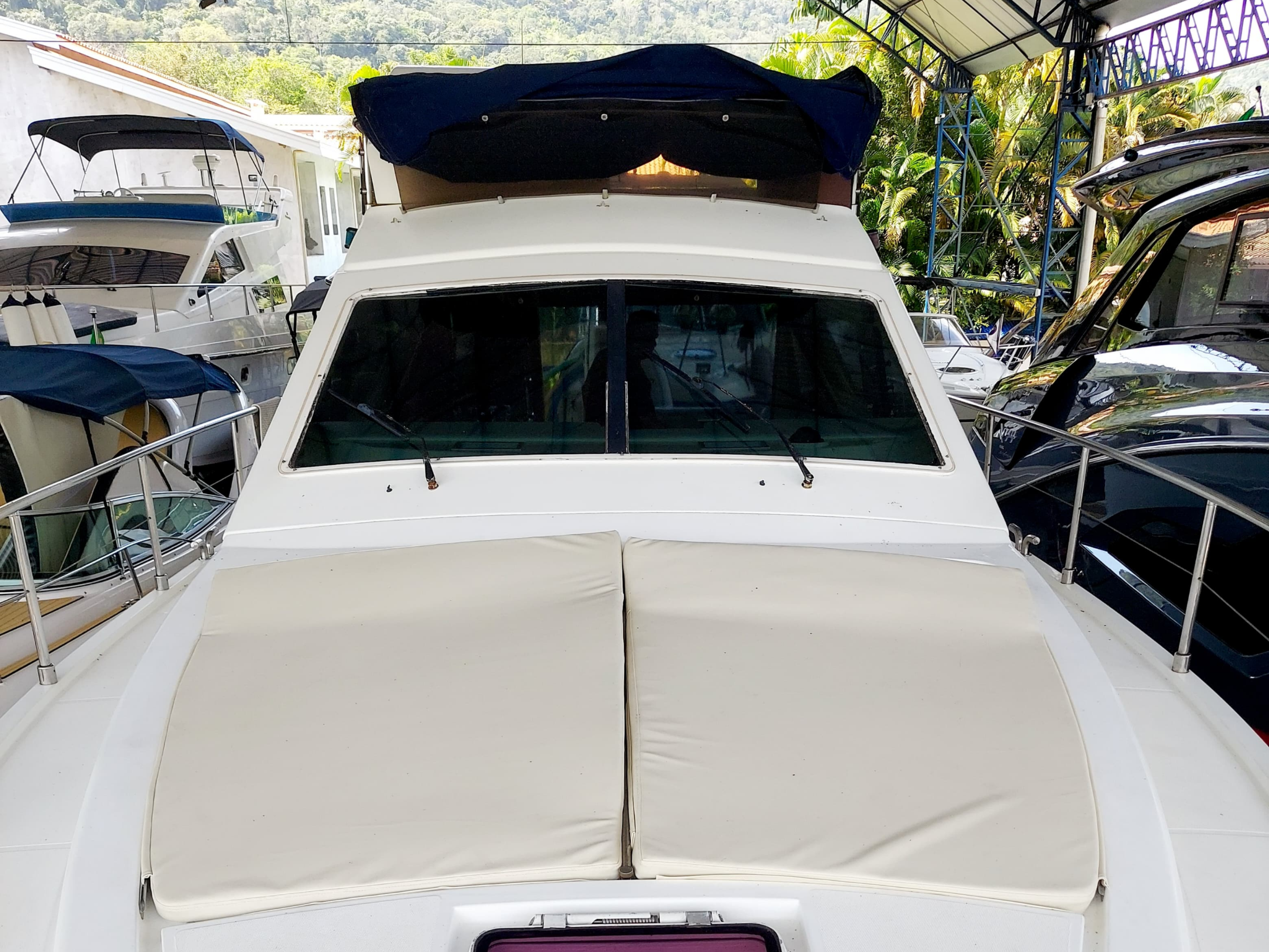 Spirit Ferretti 43 gallery image 2