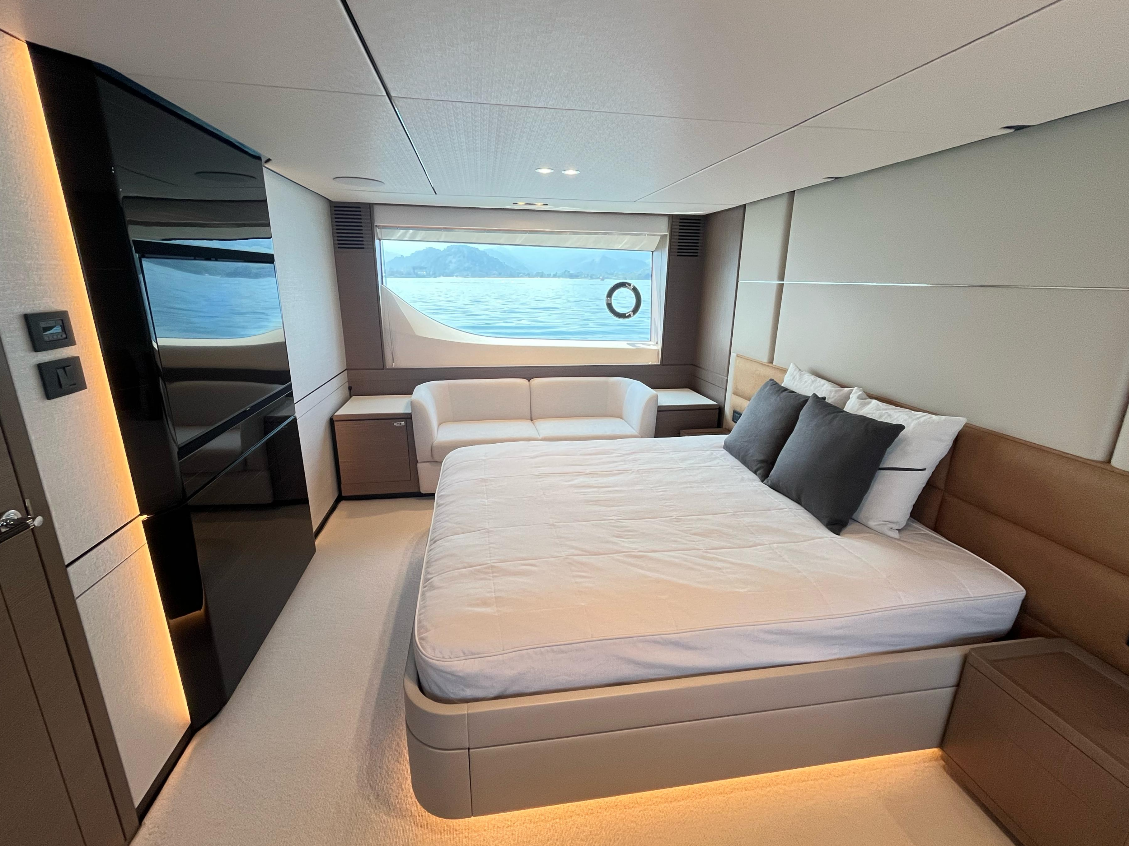 Princess 80 gallery image 9