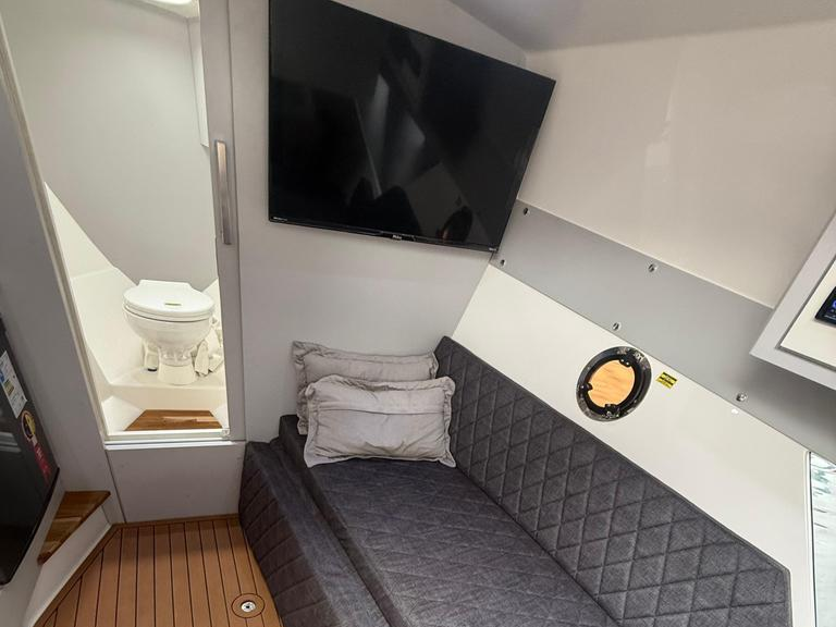 Onix Yacht 290 B gallery image 5