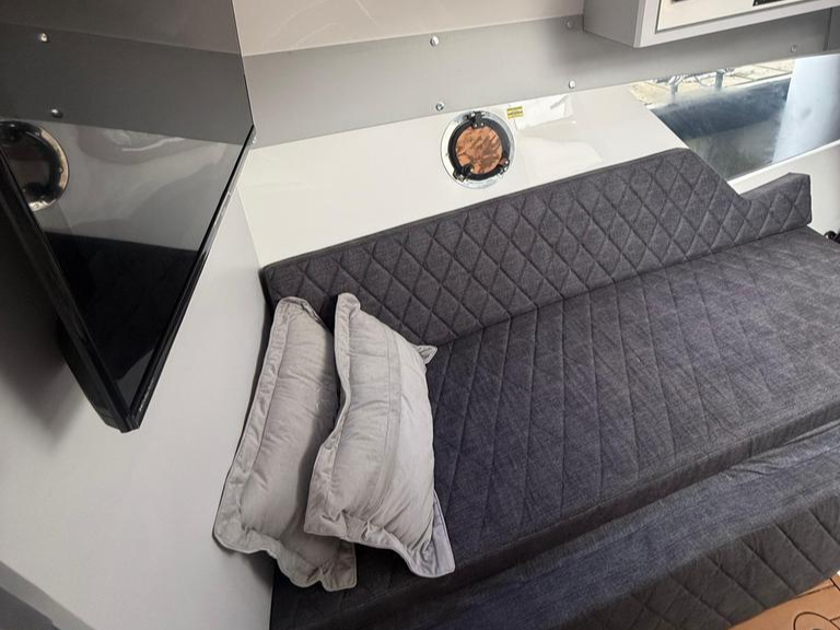 Onix Yacht 290 B gallery image 9