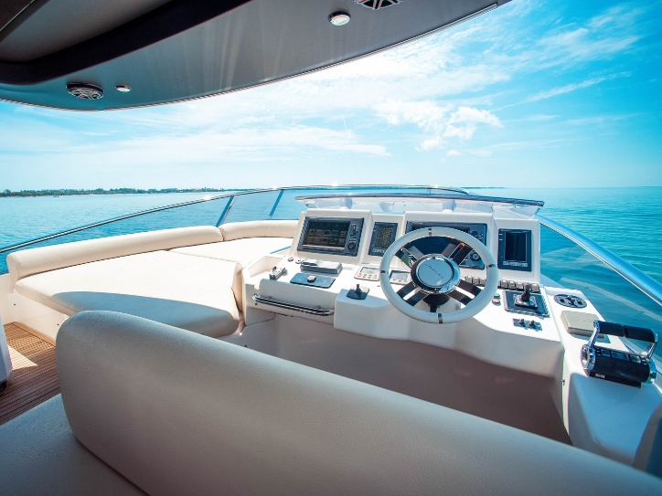 70' Azimut gallery image 10