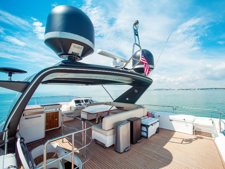 70' Azimut gallery image 12