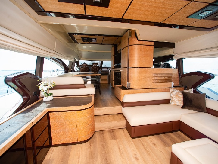 70' Azimut gallery image 14