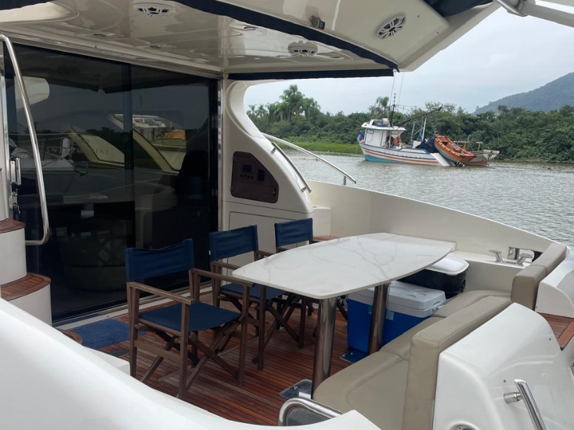 Azimut 520 Fly gallery image 6