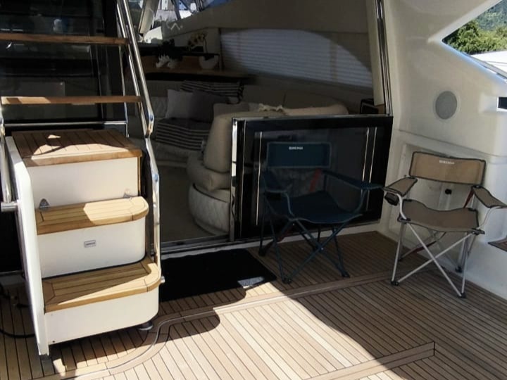 Ferretti 550 Fly gallery image 6