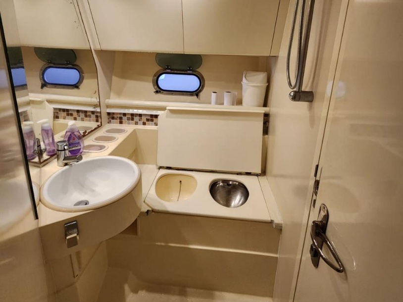 Ferretti 40 gallery image 7