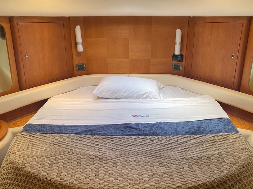 Azimut 600 Fly gallery image 3