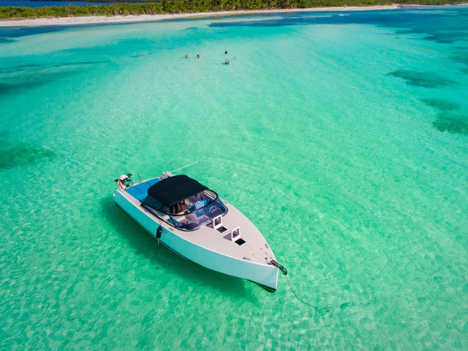 VanDutch Yacht 40 gallery image 2