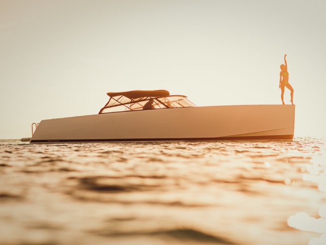 VanDutch Yacht 40 gallery image 3