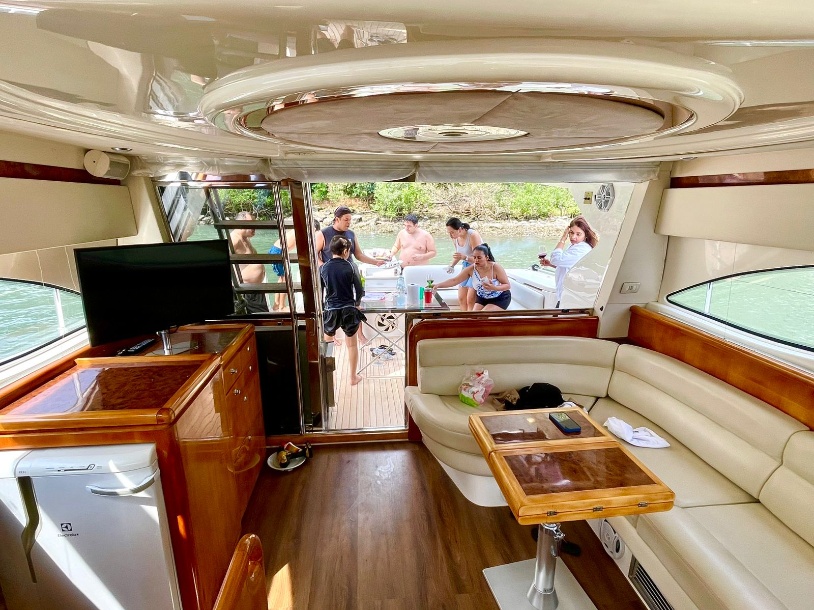 Ferretti 46 B gallery image 5