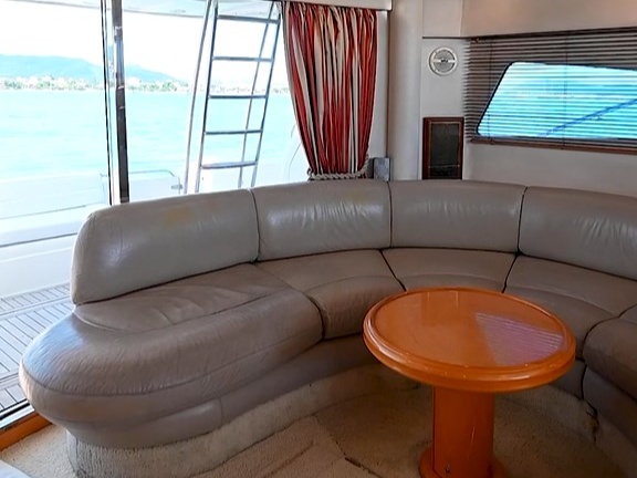 Fairline 550 Fly D gallery image 9
