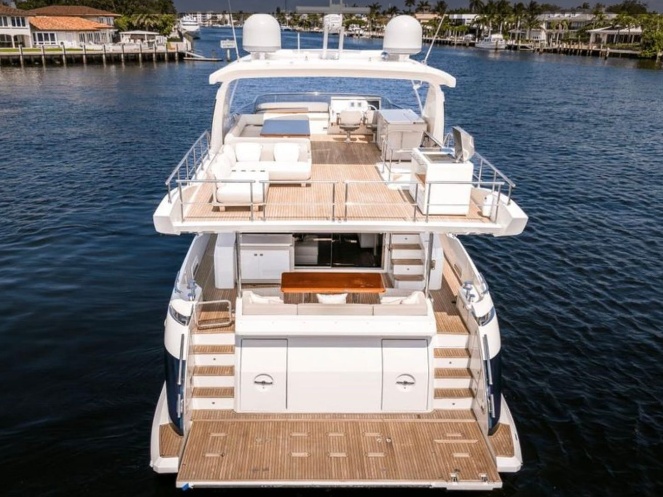 72' Azimut gallery image 4