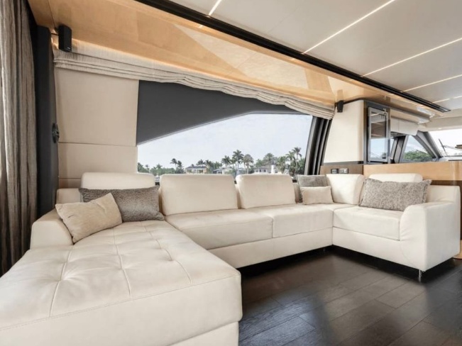 72' Azimut gallery image 16
