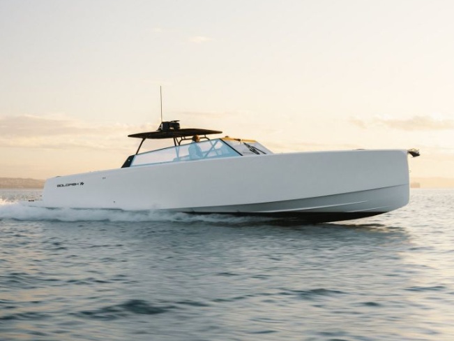 Goldfish 43 Ocean gallery image 3