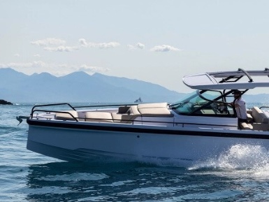 Axopar 37 Sun Top gallery image 4