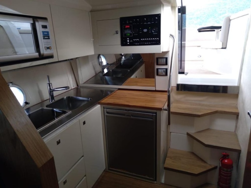 Sessa 360 gallery image 9