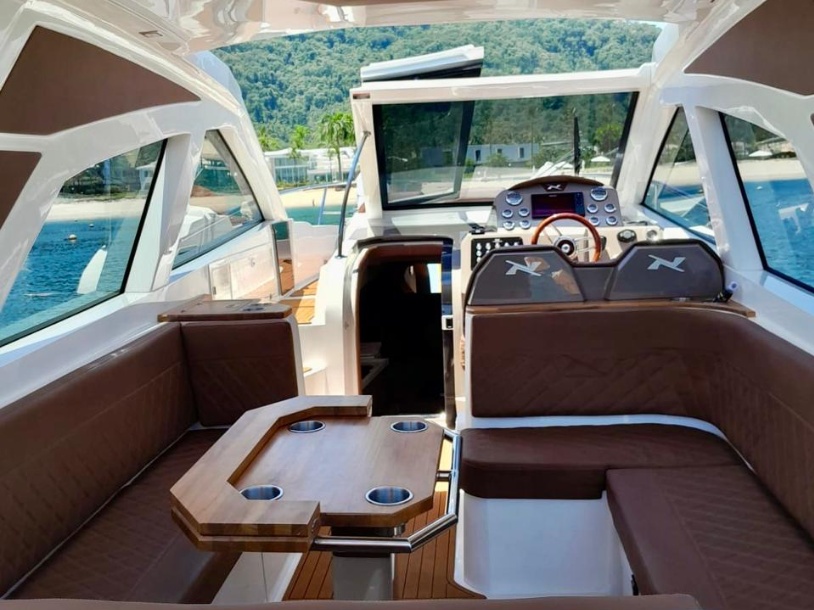 NX 370 gallery image 6