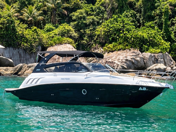 Triton 34 B Triton 34