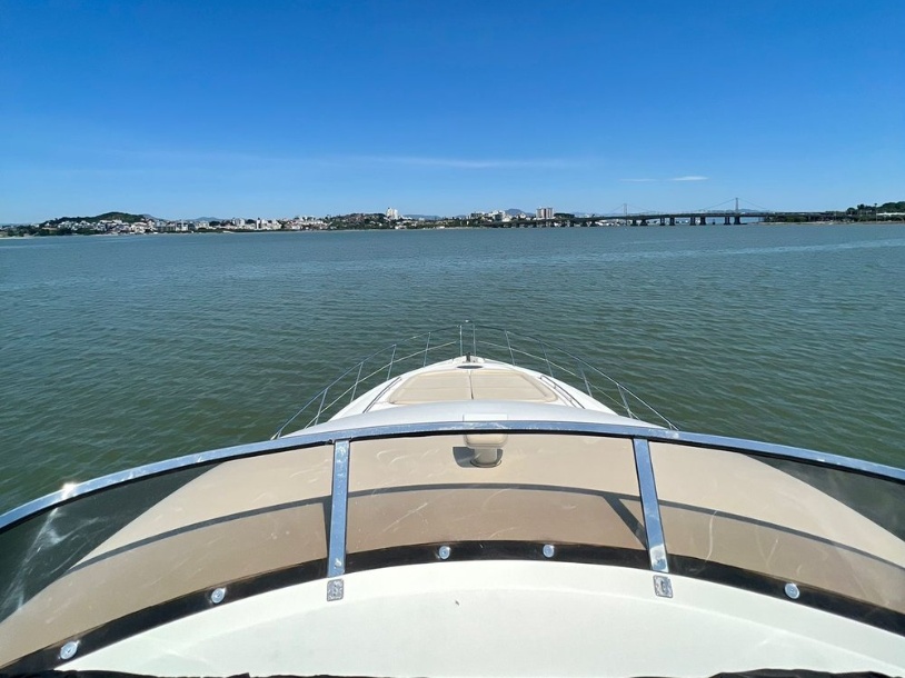 Sunseeker 740 gallery image 2