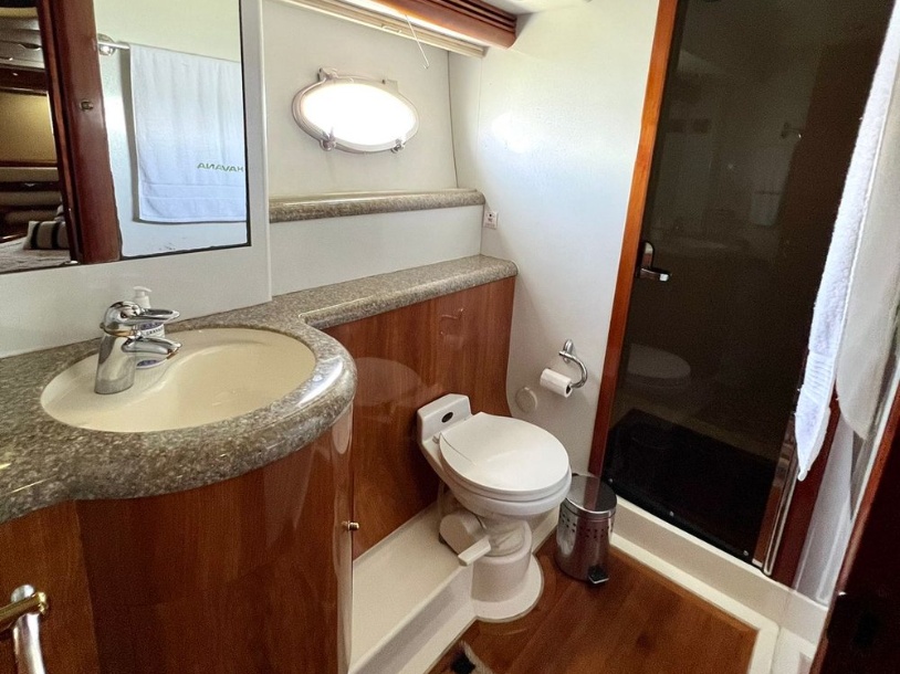 Sunseeker 740 gallery image 12