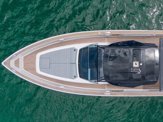 38' Pardo gallery image 5