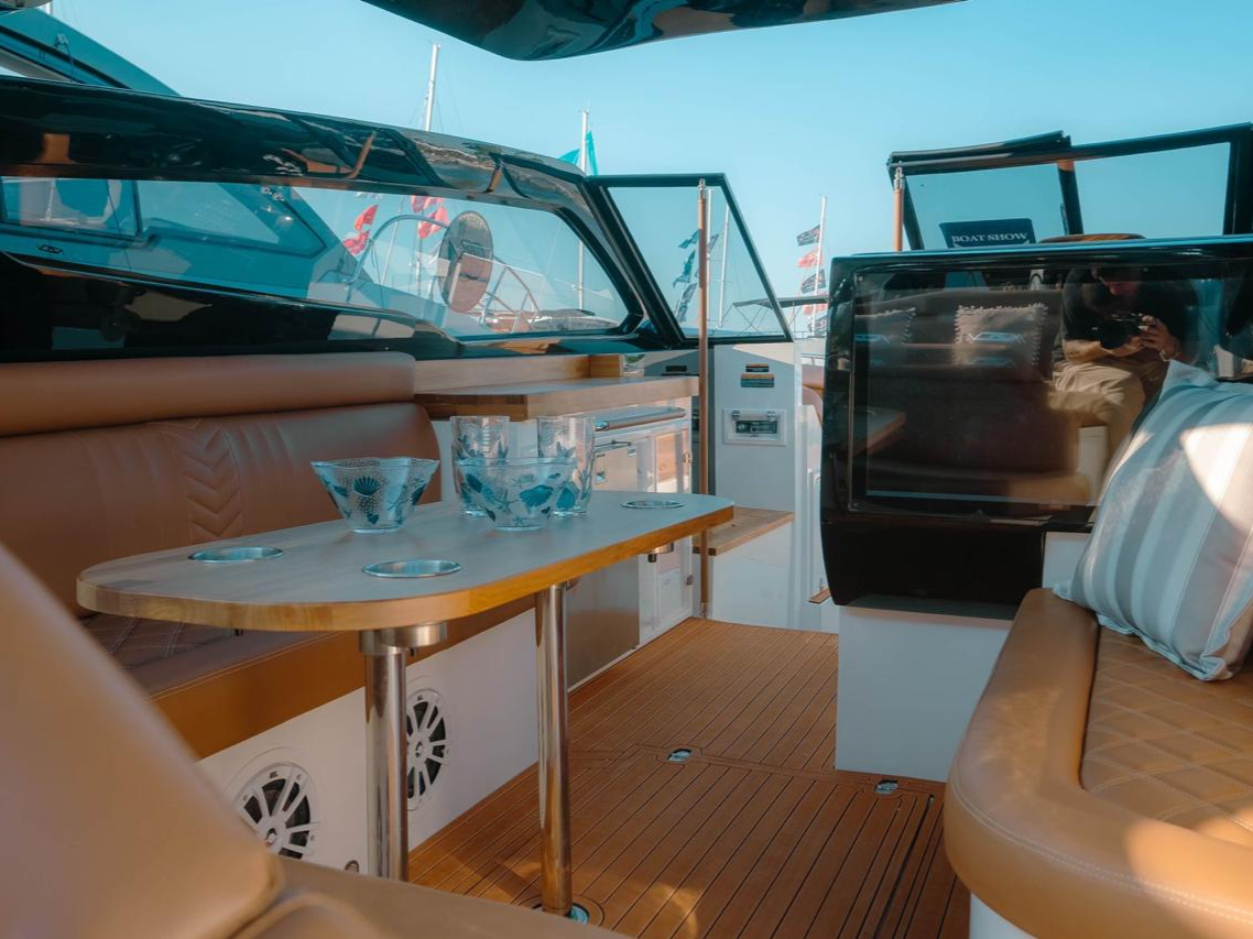 AZOV 380S gallery image 5